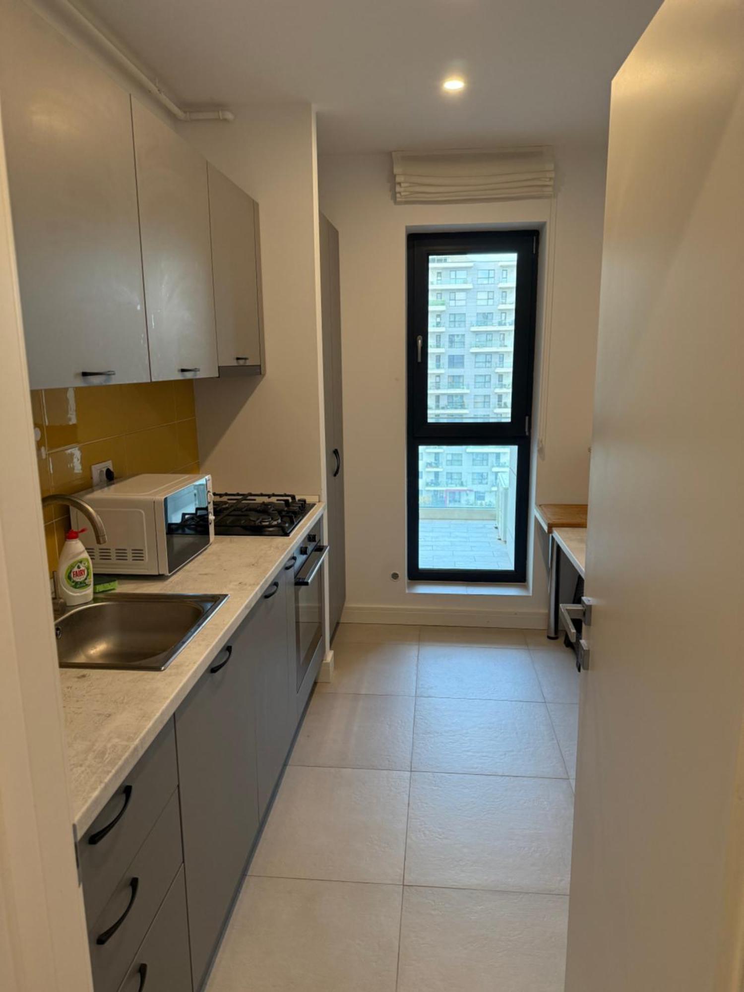 Onix Park Complex Elegant With Parking & Self Check In Apartment