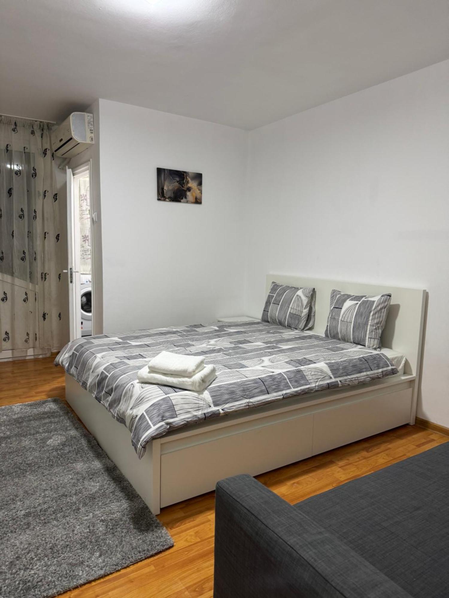 Apartment National Stadium Aparment *