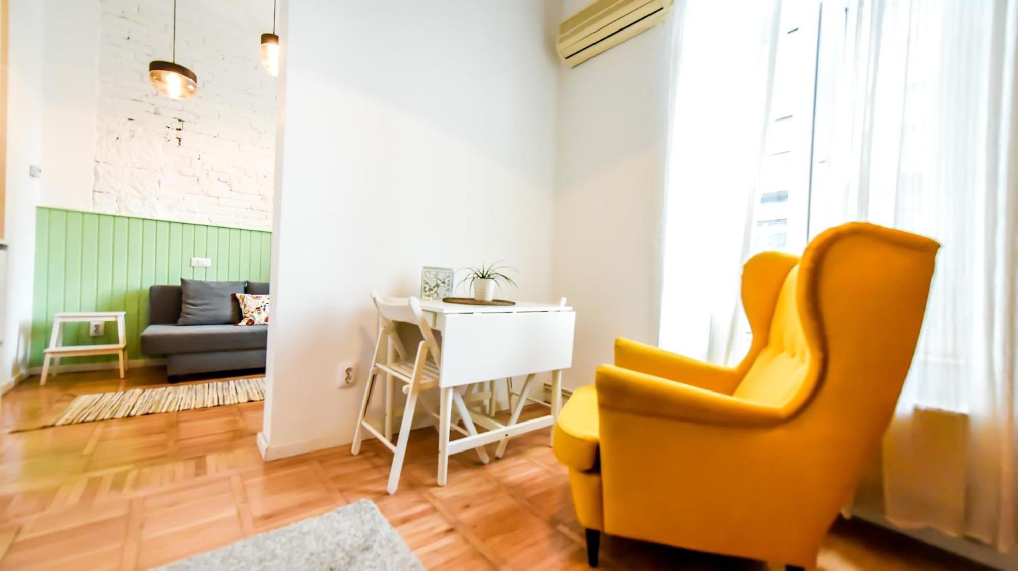 Architectural Gem With Modern Flair Double Old Town Apartment Bucharest