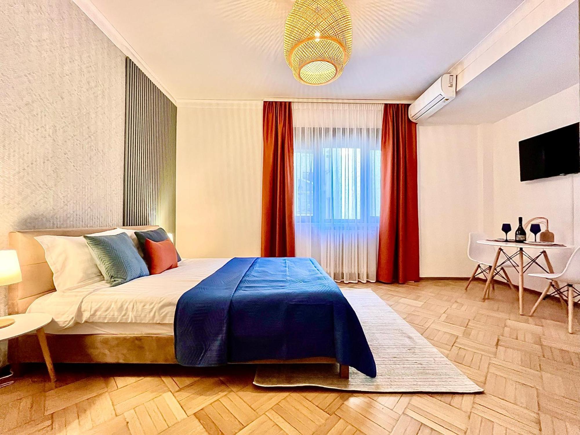 Viva Old Town Apartment