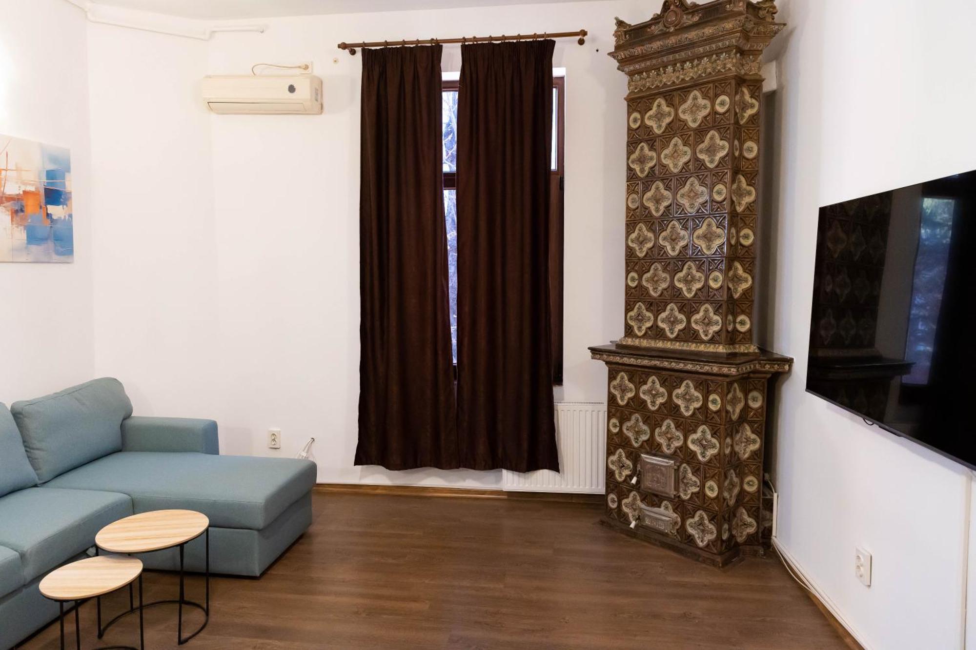Lsix Apartment Bucharest