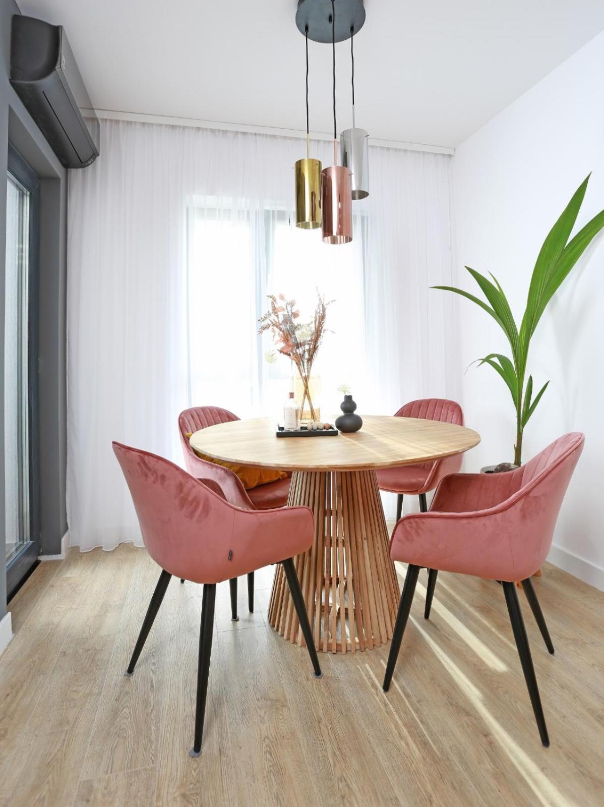 The Highview20 *