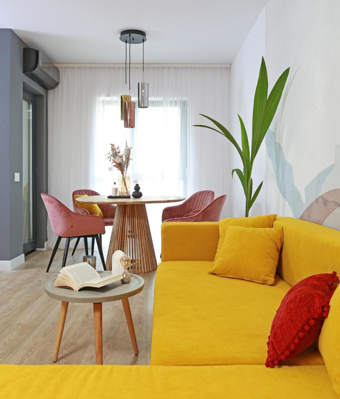 The Highview20 Apartment *