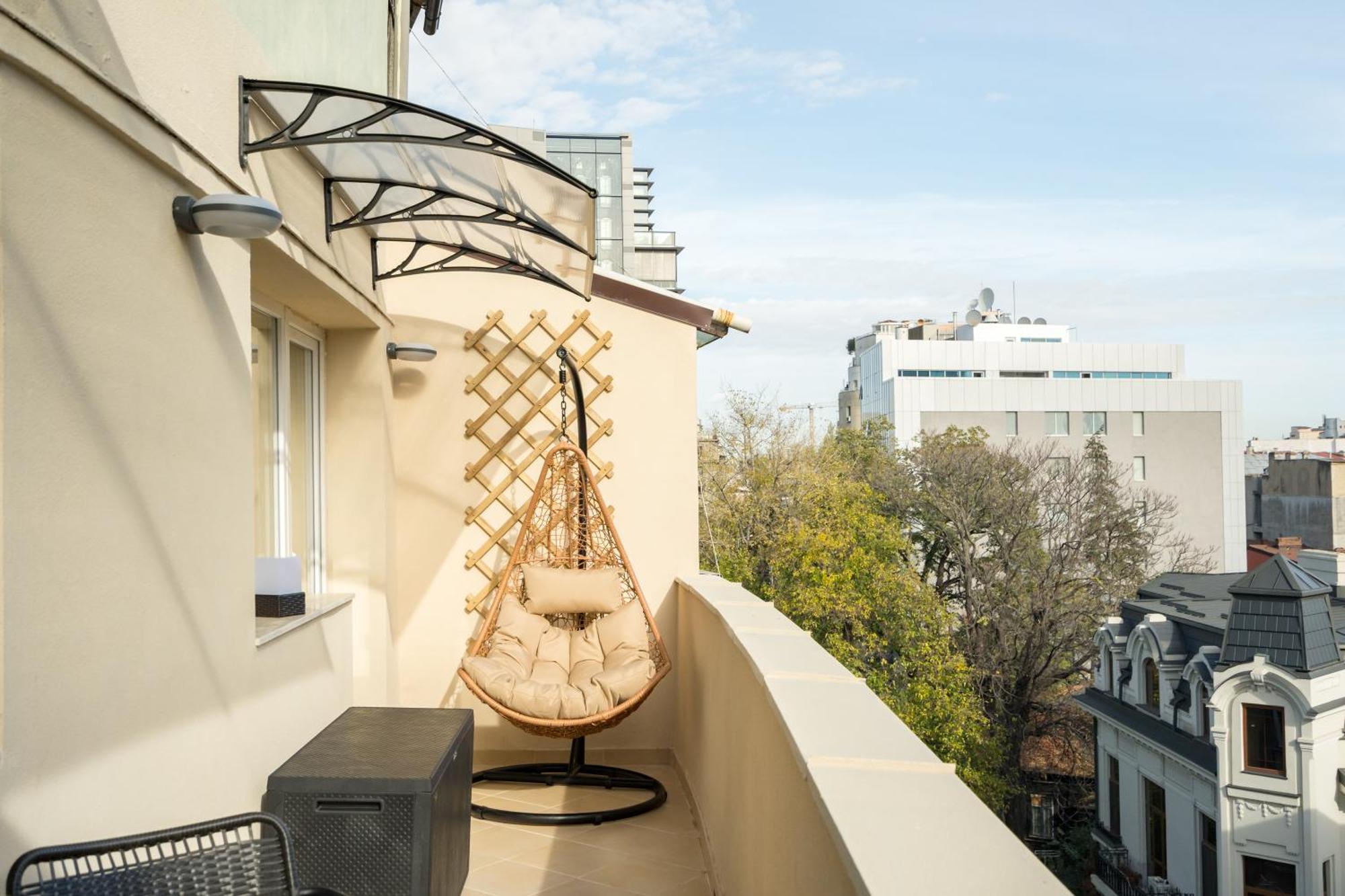 Urban Dream With Views & Comfort Apartament