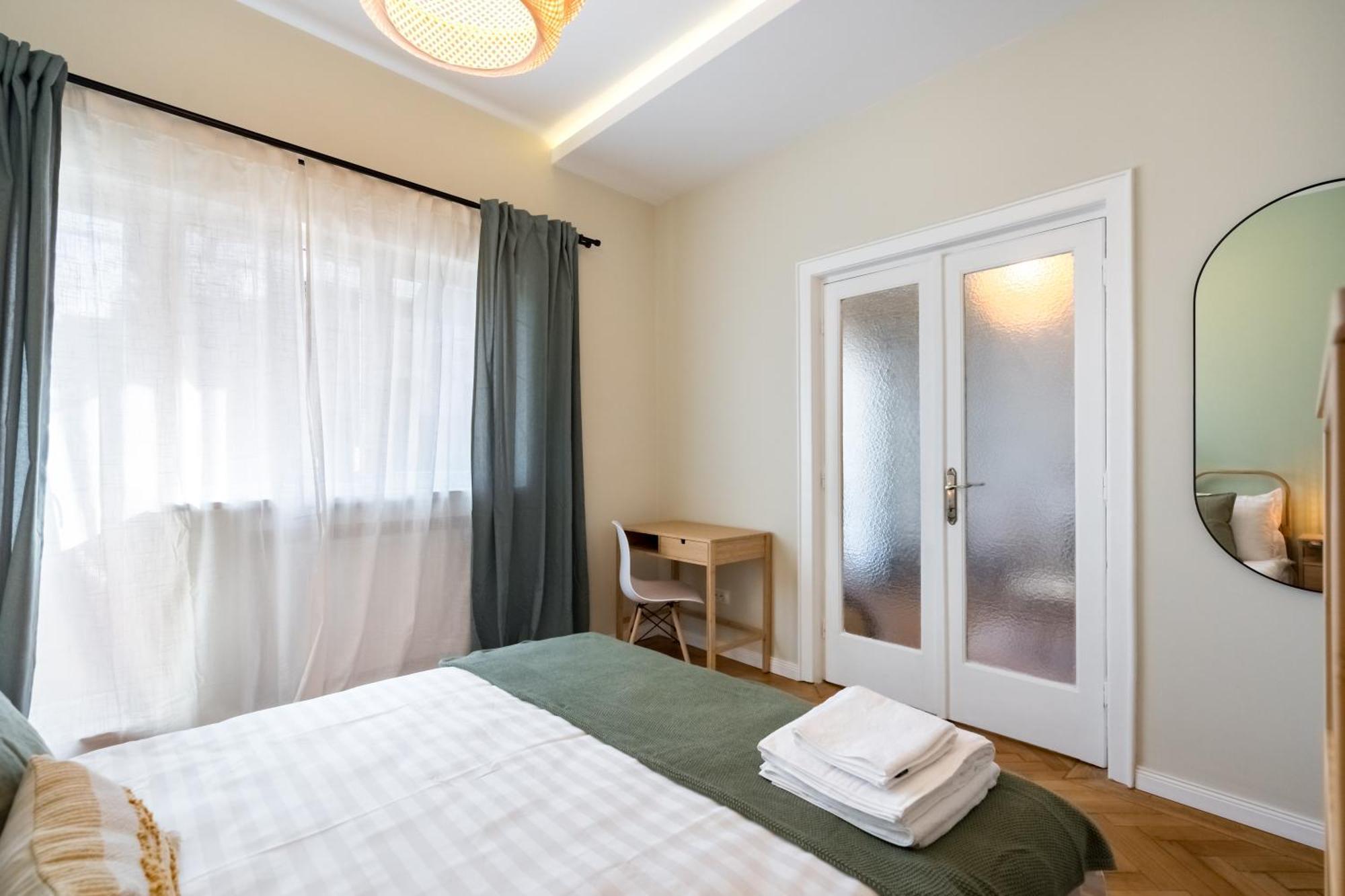 Urban Dream With Views & Comfort Apartament