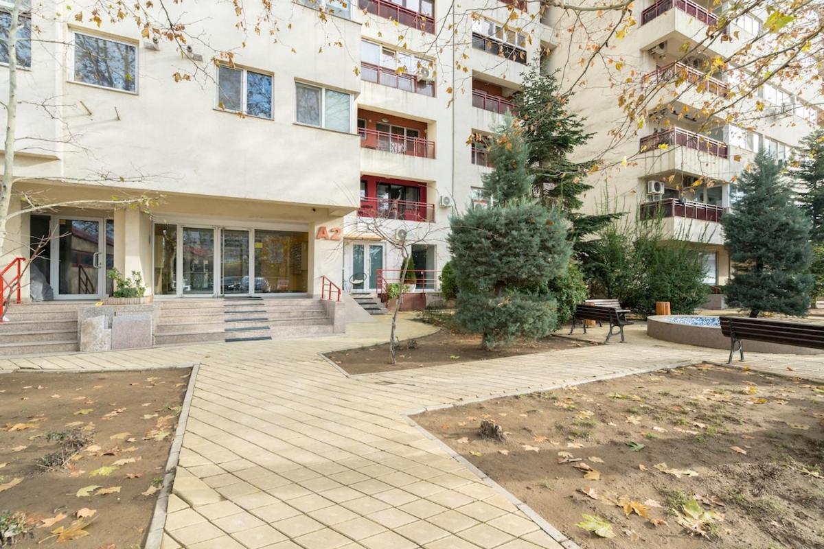 G&g Comfort 2136 Bucharest