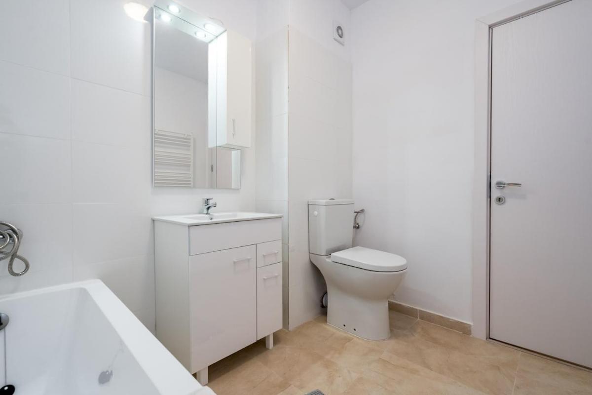 Apartment G&g Comfort 2136 Bucharest