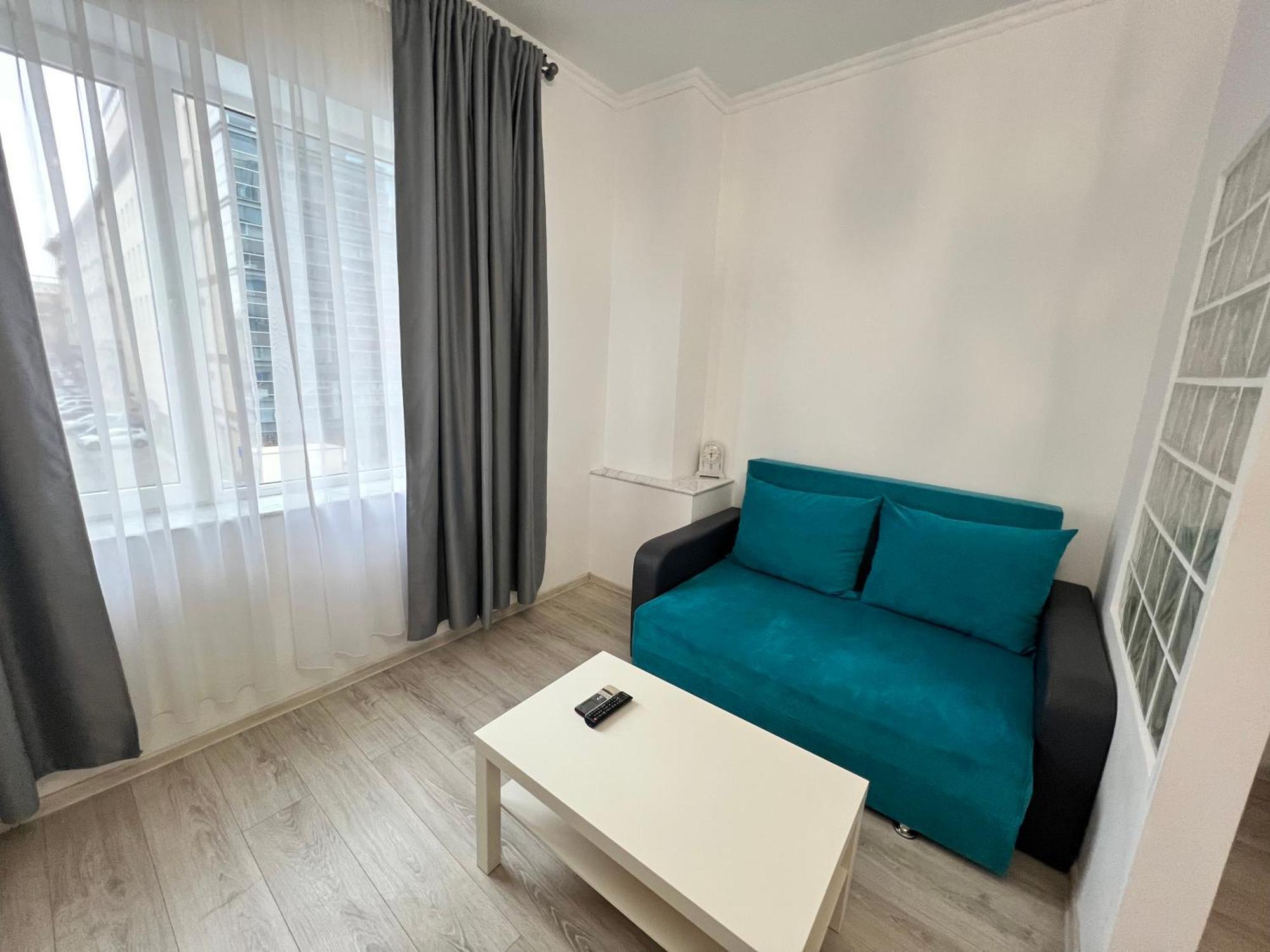 Apartment Bright & Beautiful In Prime Location Walk To Everything