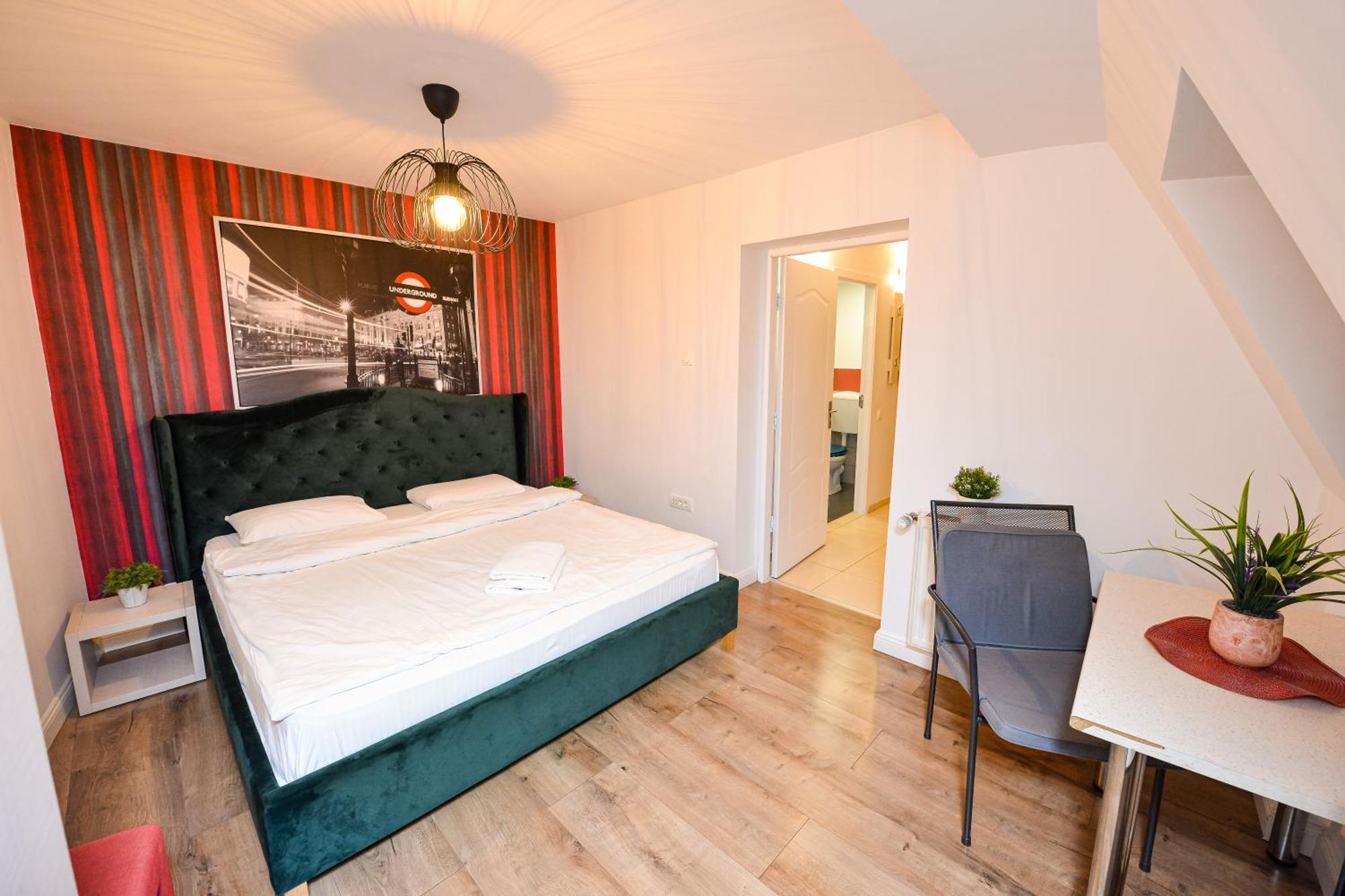 Apartment Center *