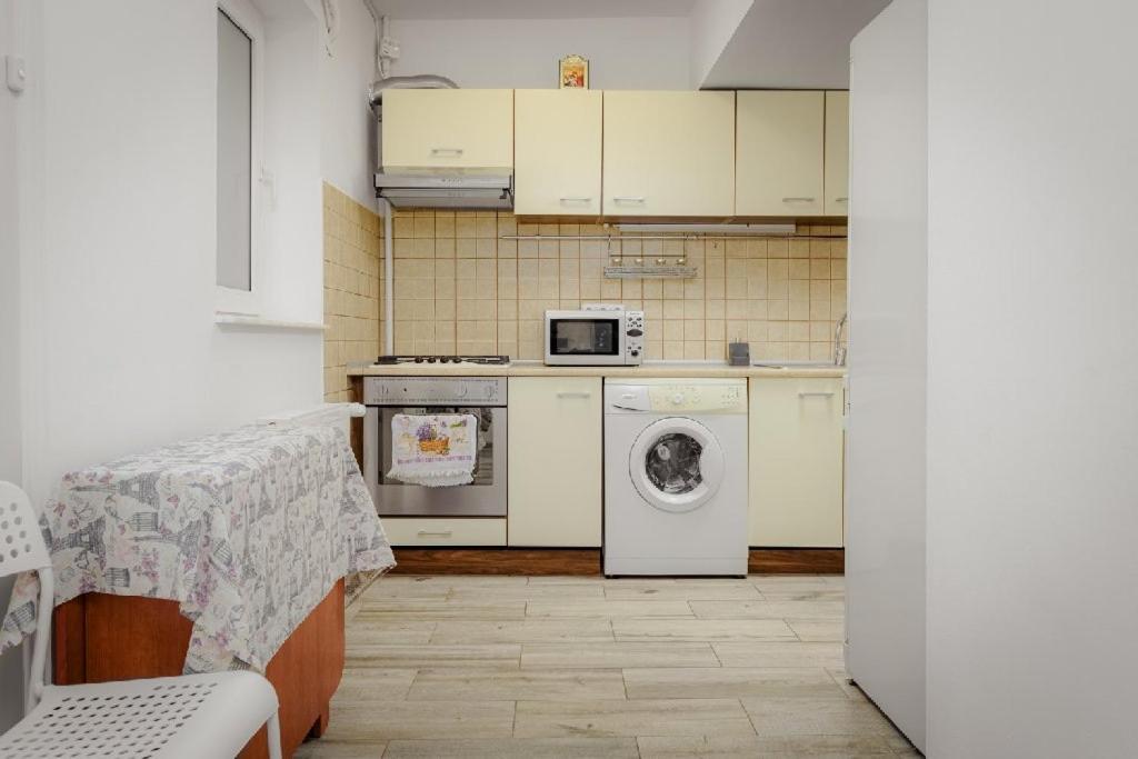 Apartment Old Town 2 *