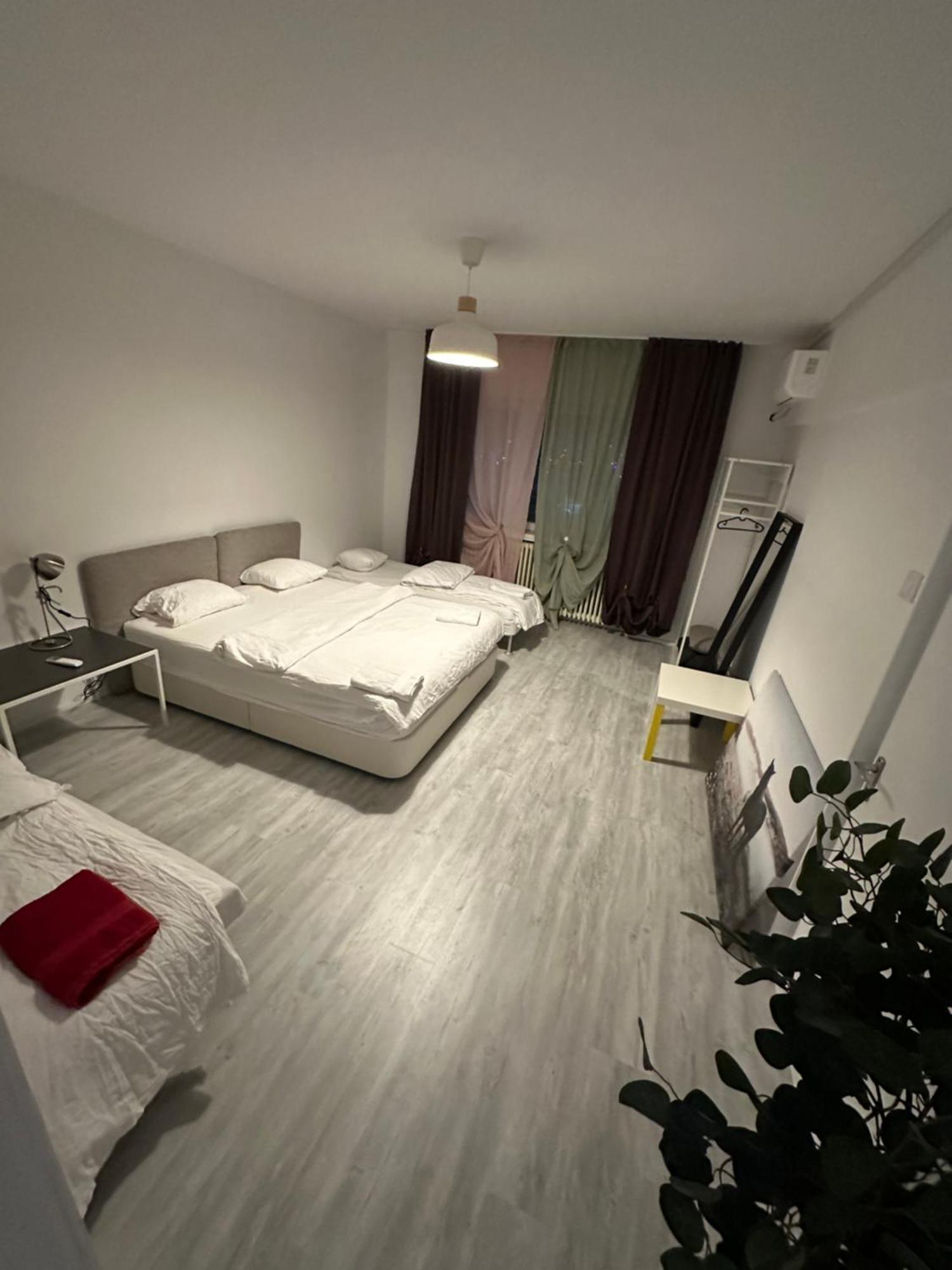 New 77 Bucharest
