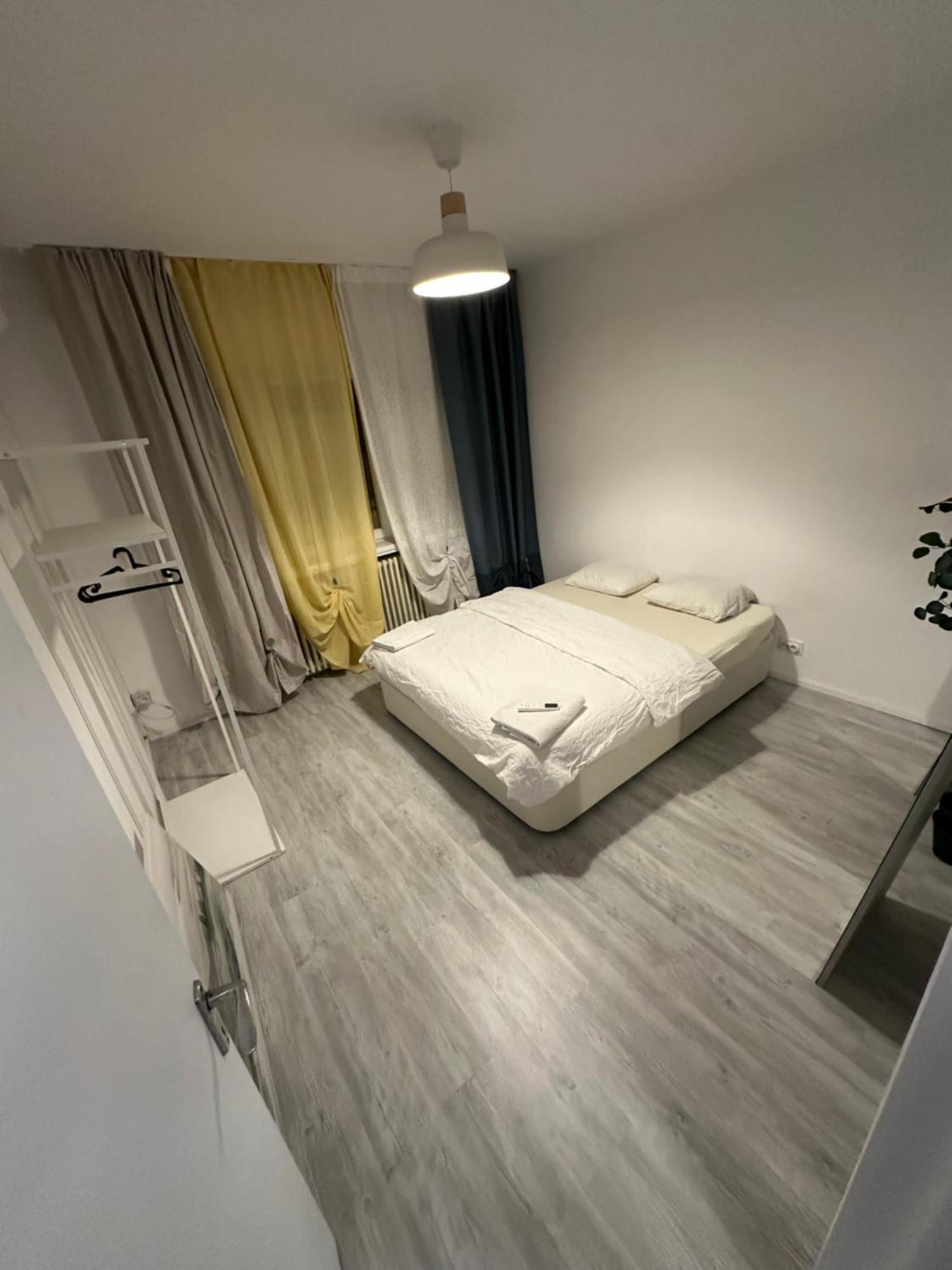 New 77 Apartment
