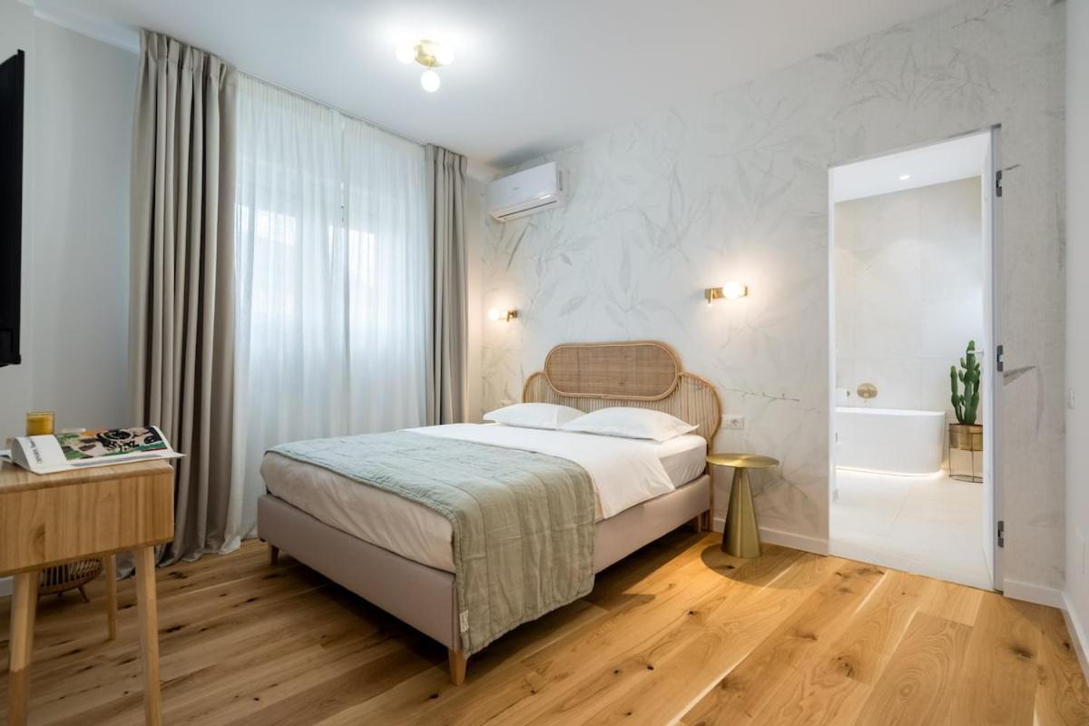 Stunning Park View I 40sqm Terrace L 3bdr L 140sqm * Bucharest