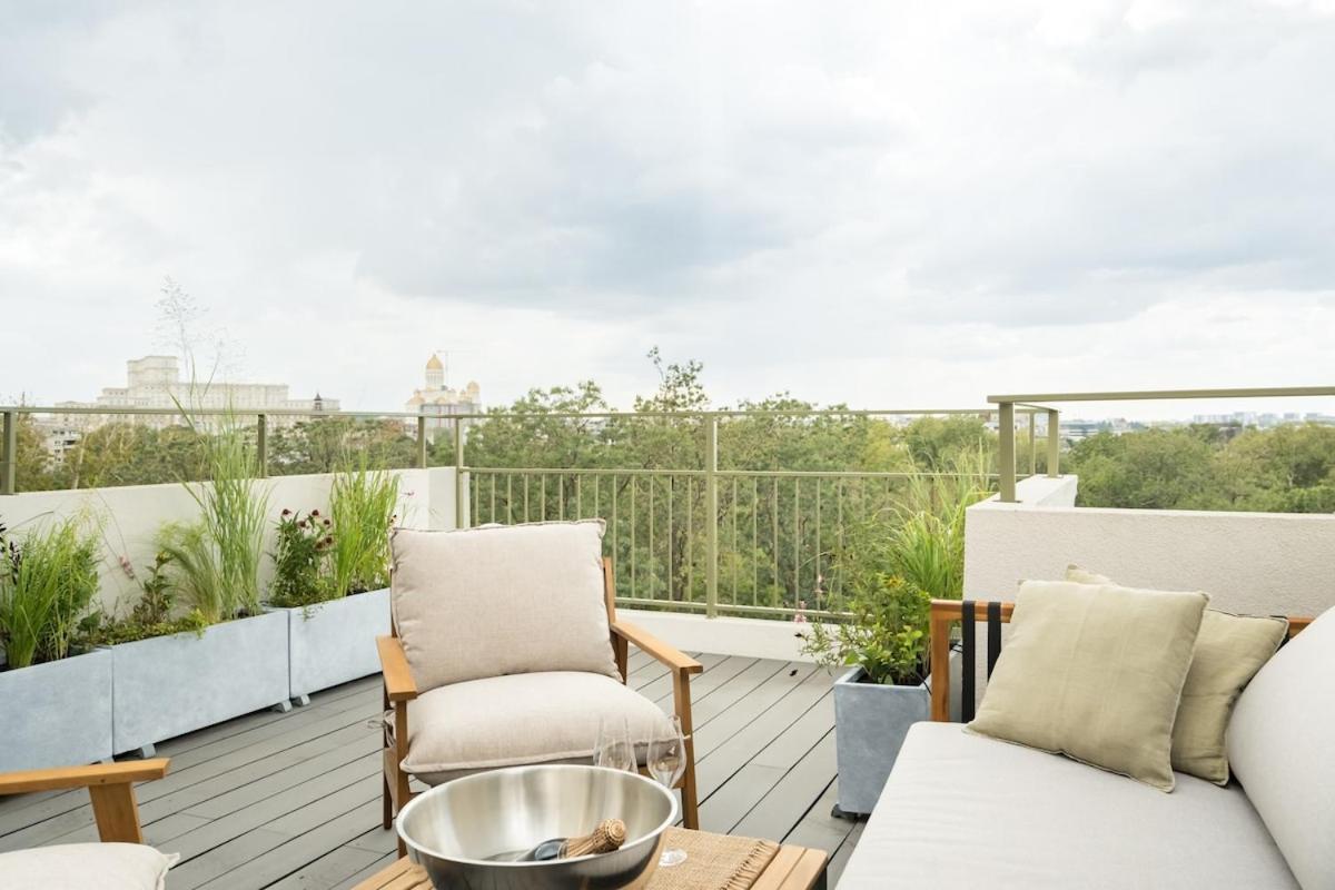 Apartment Stunning Park View I 40sqm Terrace L 3bdr L 140sqm Bucharest
