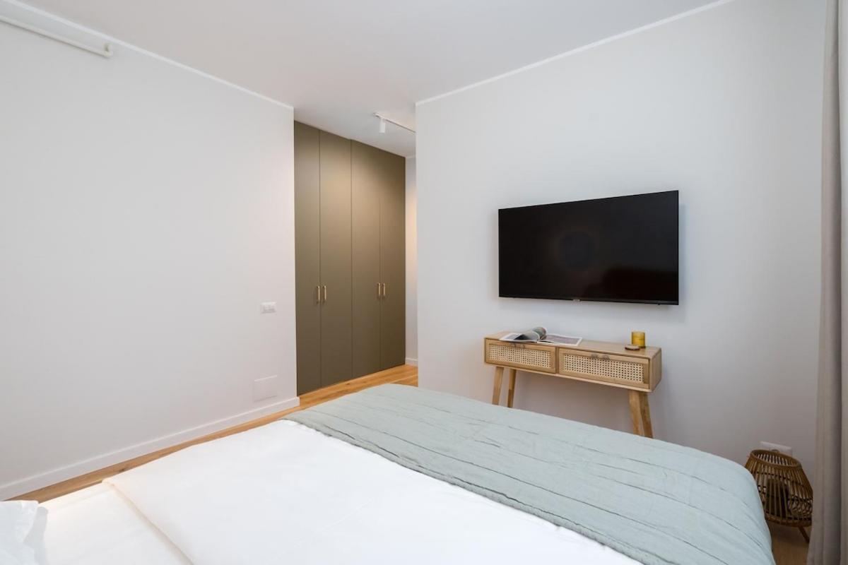 Stunning Park View I 40sqm Terrace L 3bdr L 140sqm Apartament *