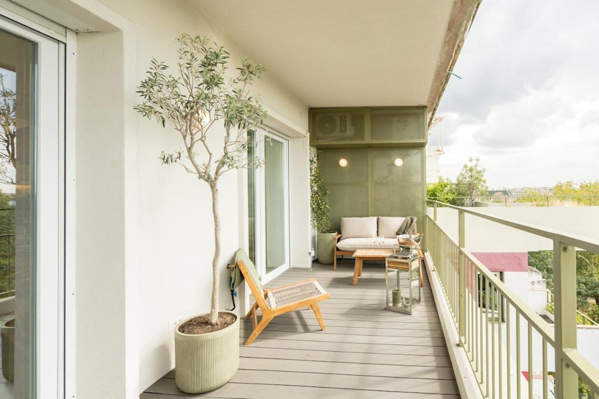 Stunning Park View I 40sqm Terrace L 3bdr L 140sqm Apartment Bucharest