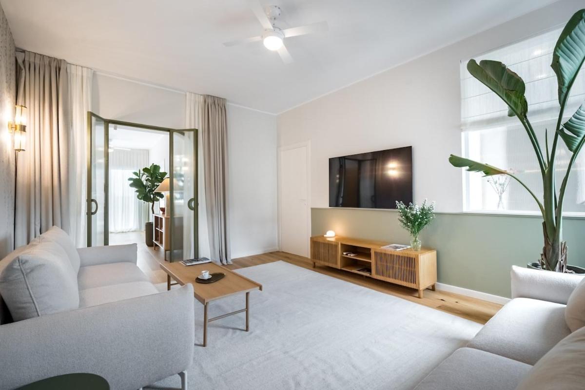 Stunning Park View I 40sqm Terrace L 3bdr L 140sqm