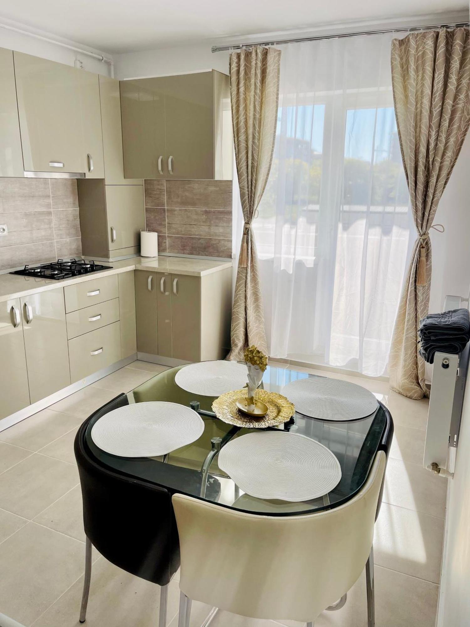 Apartament Gold House Bucureşti