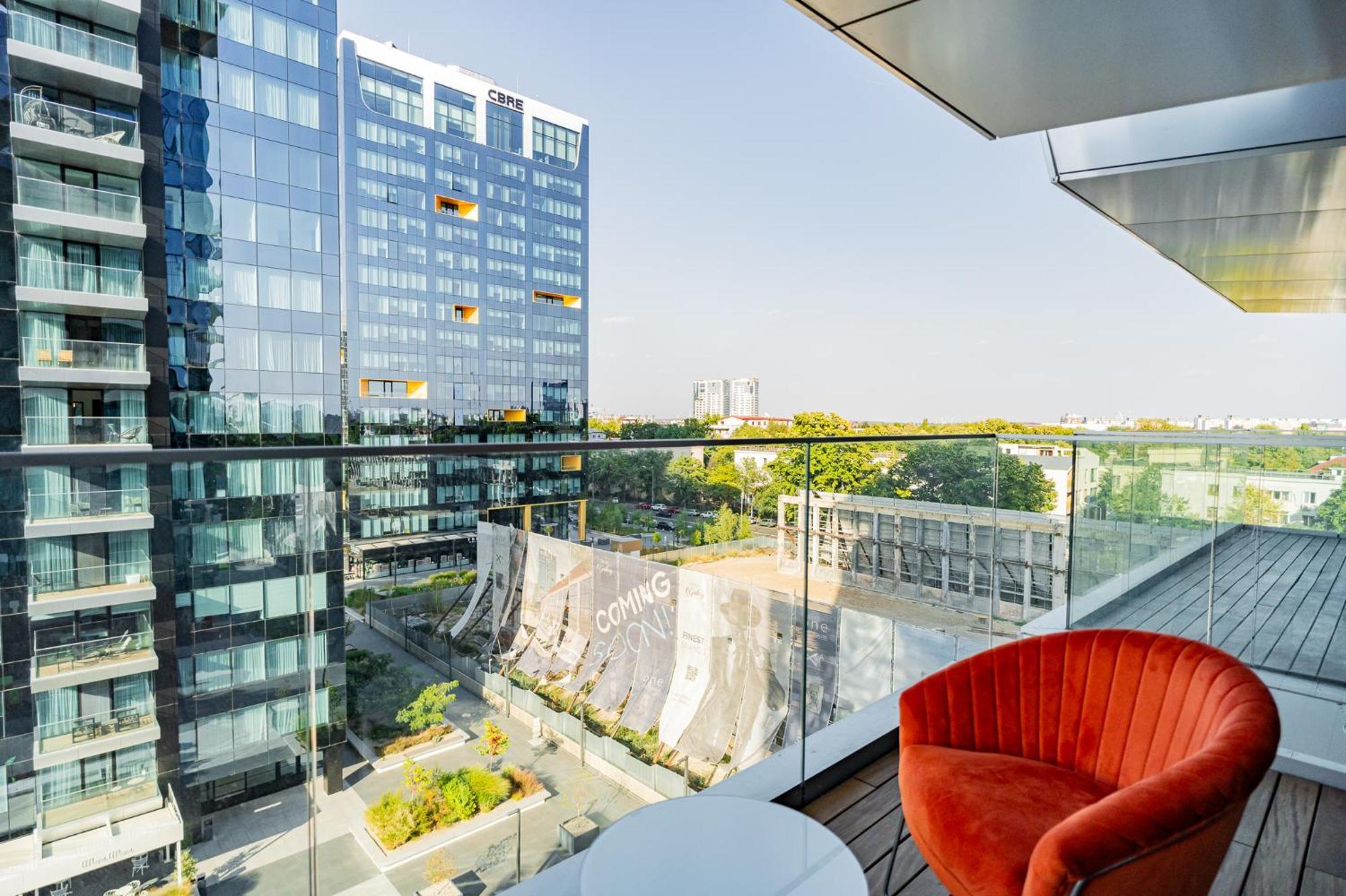 Apartment One Mircea Eliade - Luxurious With Panoramic And Park View *