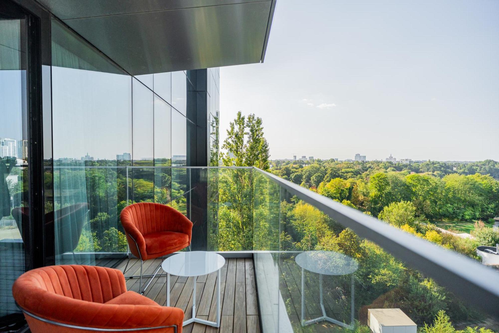 One Mircea Eliade - Luxurious With Panoramic And Park View Bucharest