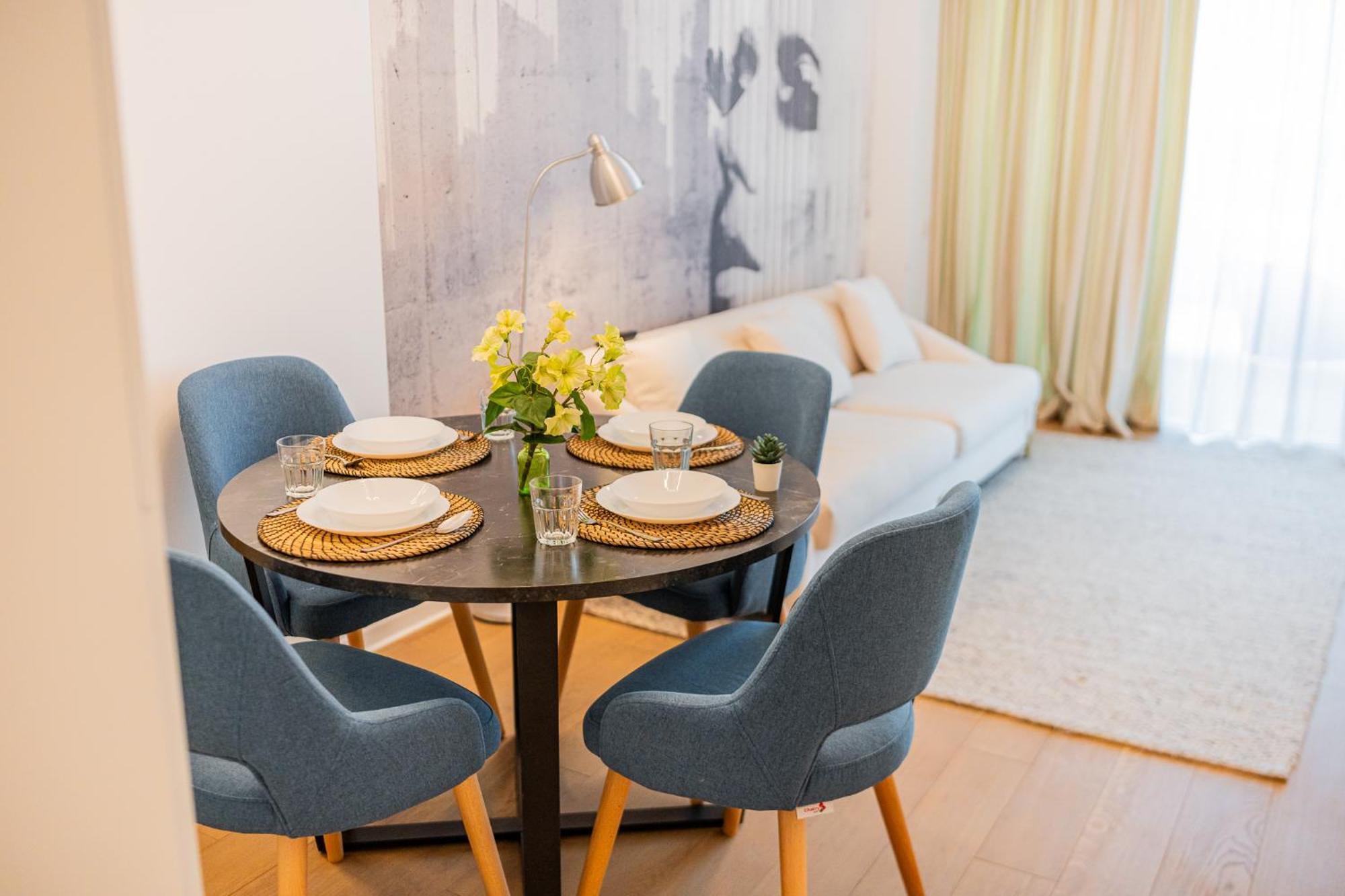 One Mircea Eliade - Luxurious With Panoramic And Park View Apartment