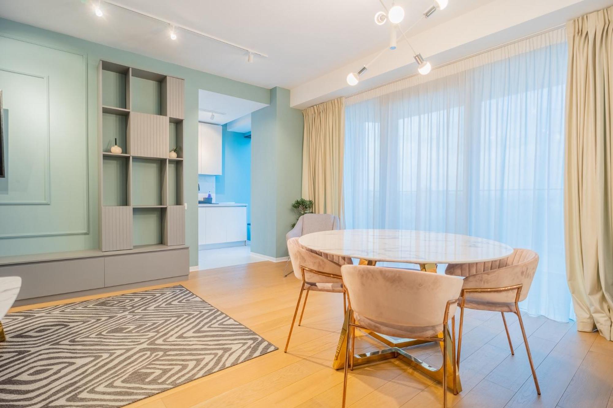 One Mircea Eliade - Luxurious With Panoramic And Park View * Bucharest