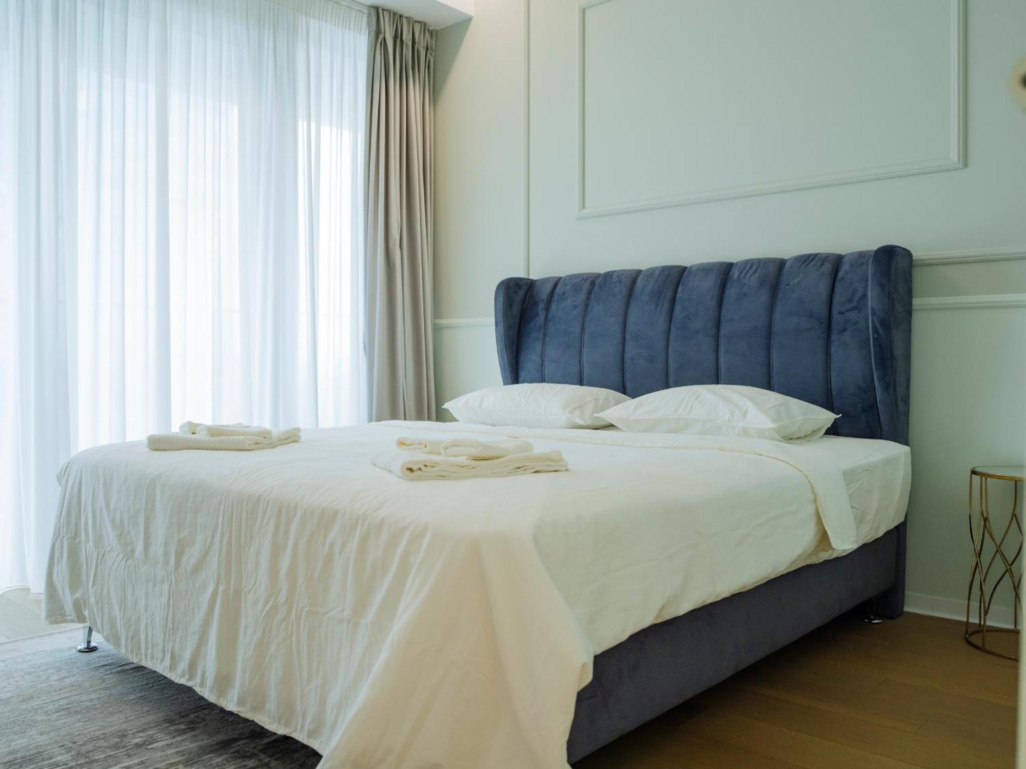 Apartment One Mircea Eliade - Luxurious With Panoramic And Park View Bucharest