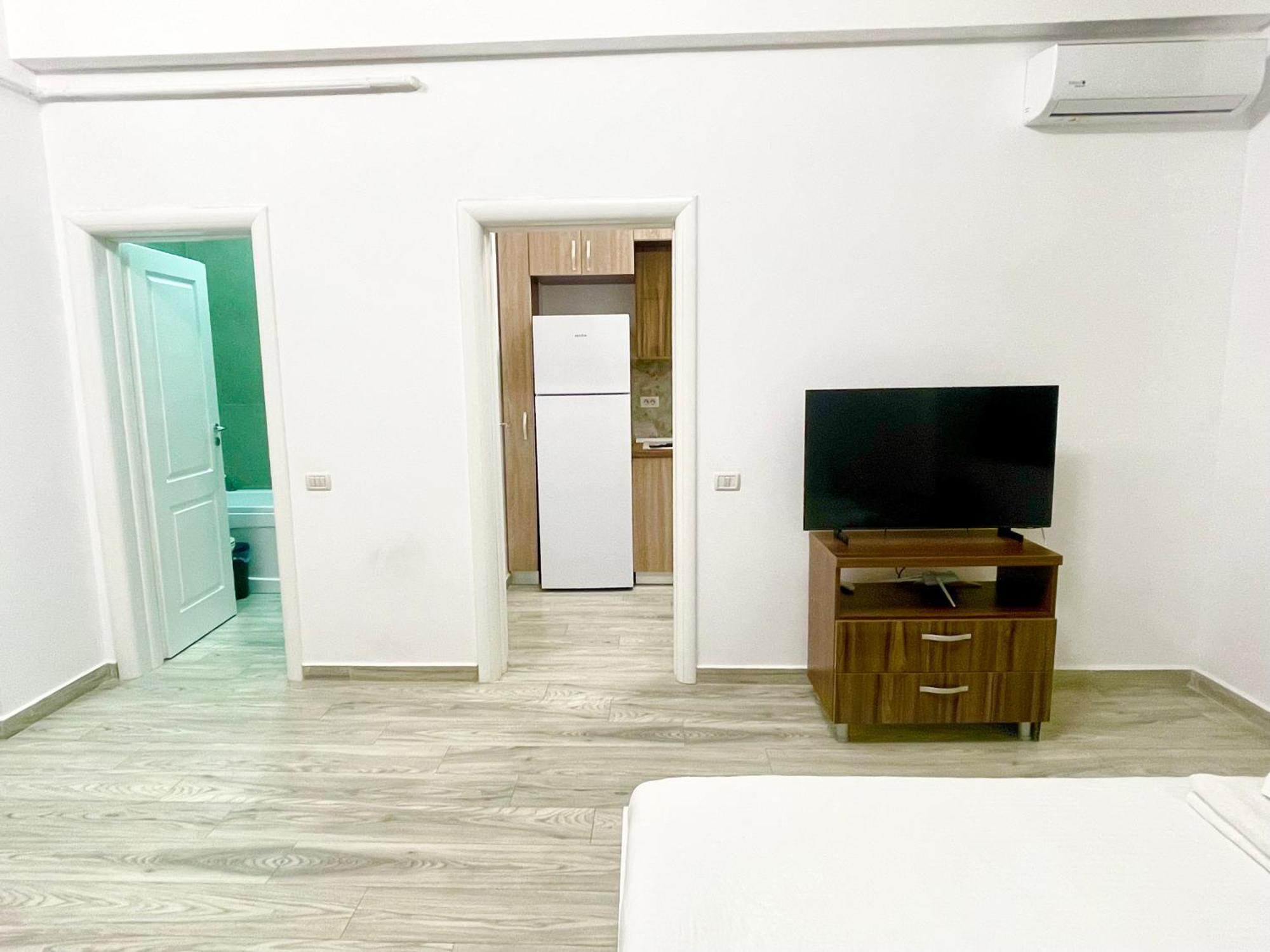 Apartament Adress Cd21 *