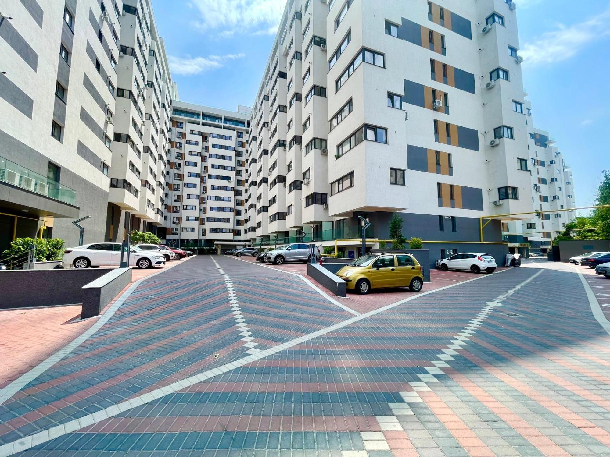 Adress Cd21 Apartament *