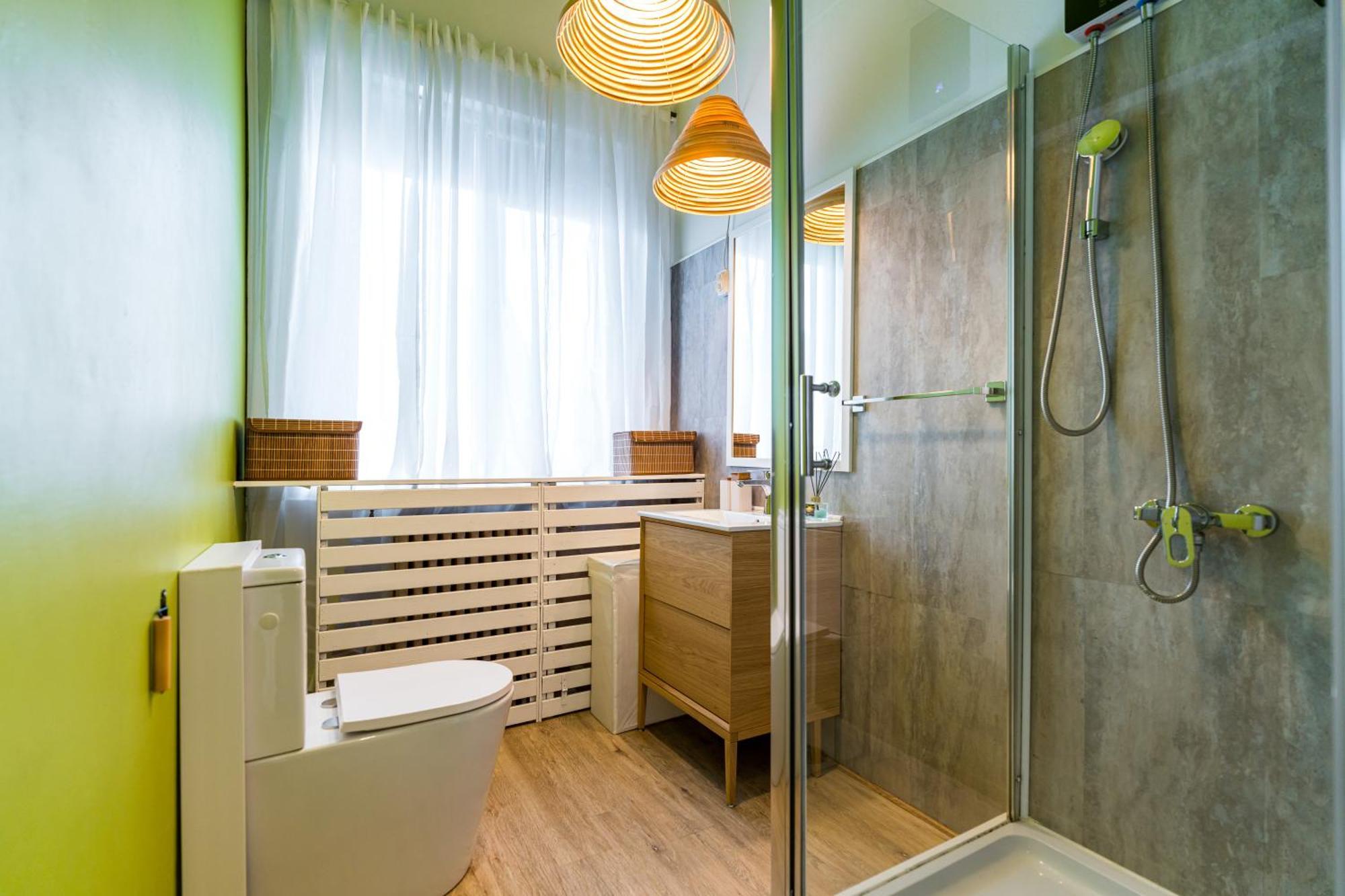 New High Ceilings - Cozy - Athenee Palace Apartment