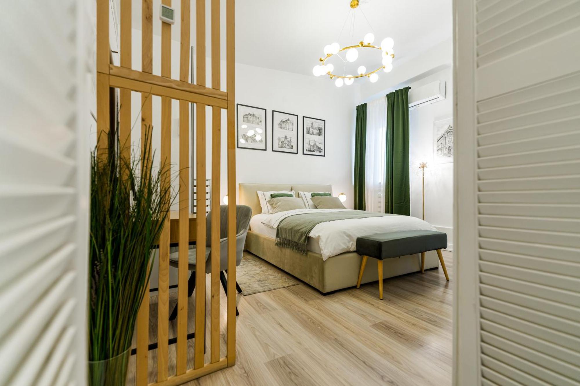 New High Ceilings - Cozy - Athenee Palace