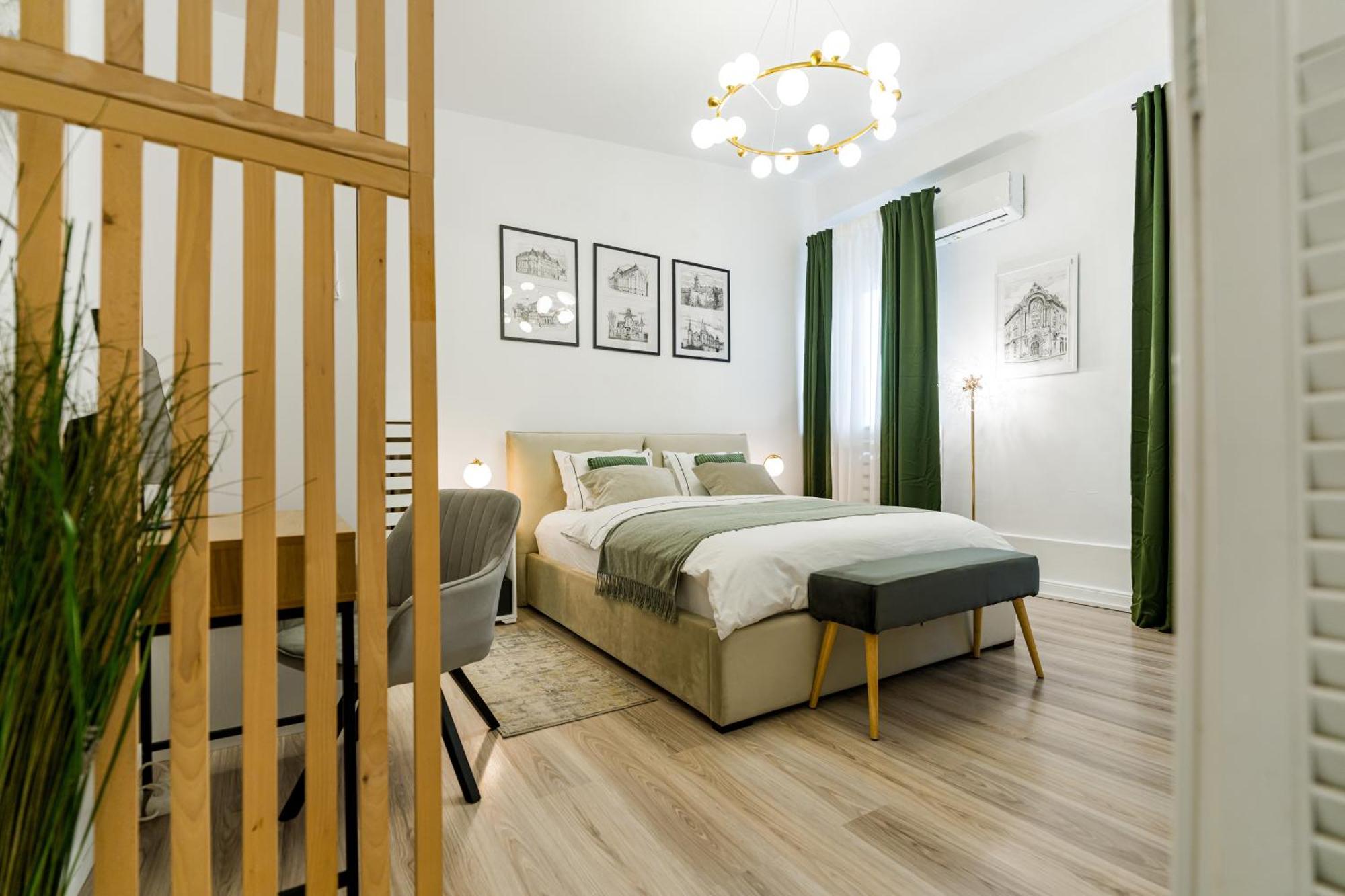 New High Ceilings - Cozy - Athenee Palace *