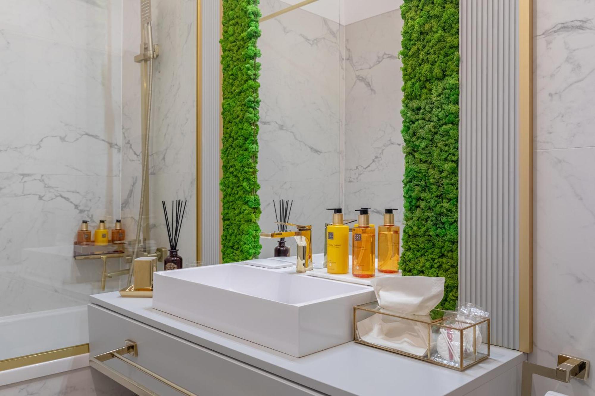 Urbanstay - Herastrau Luxury Bucharest