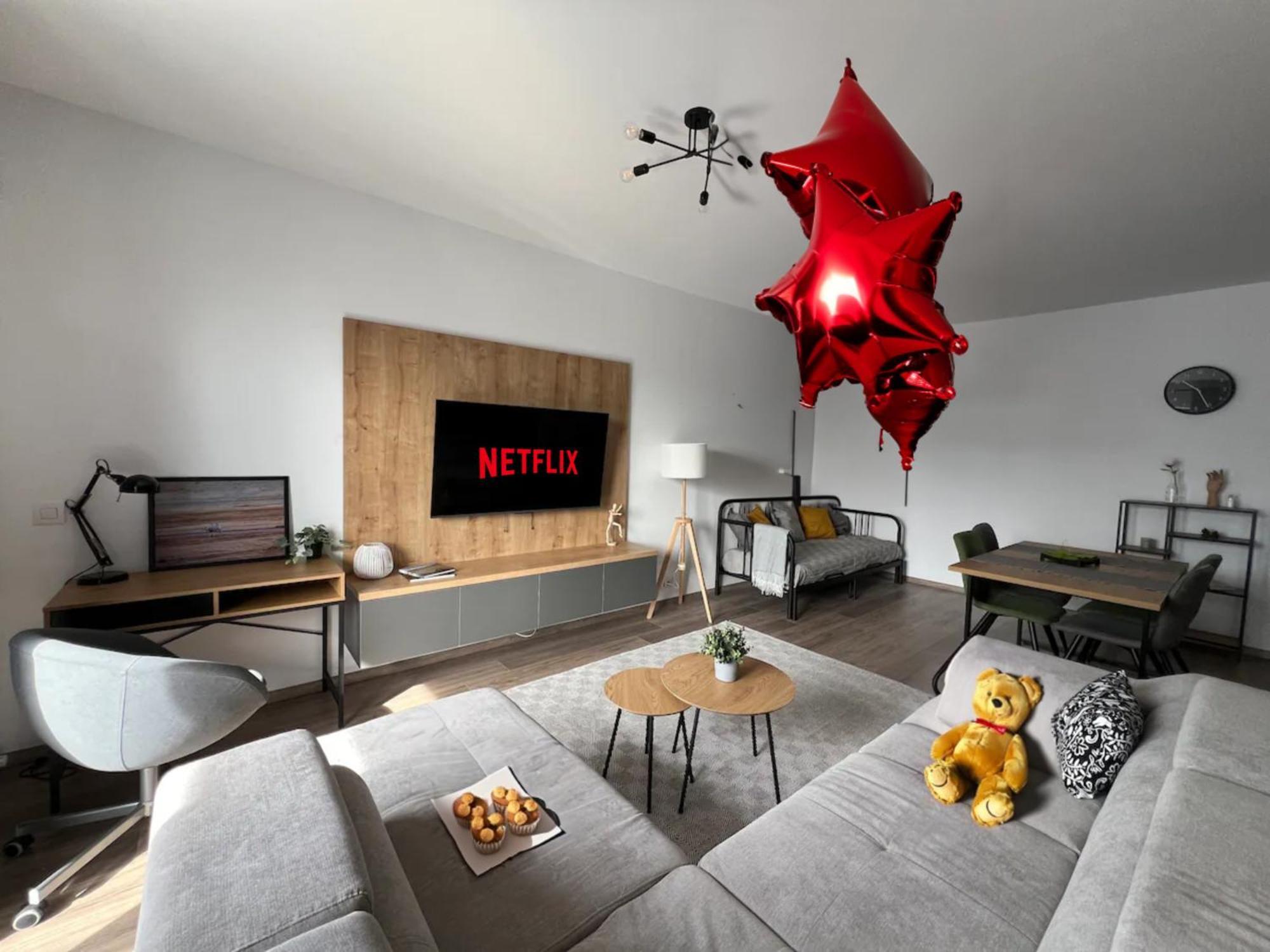 High-rise Luxury With Free Parking Apartament *