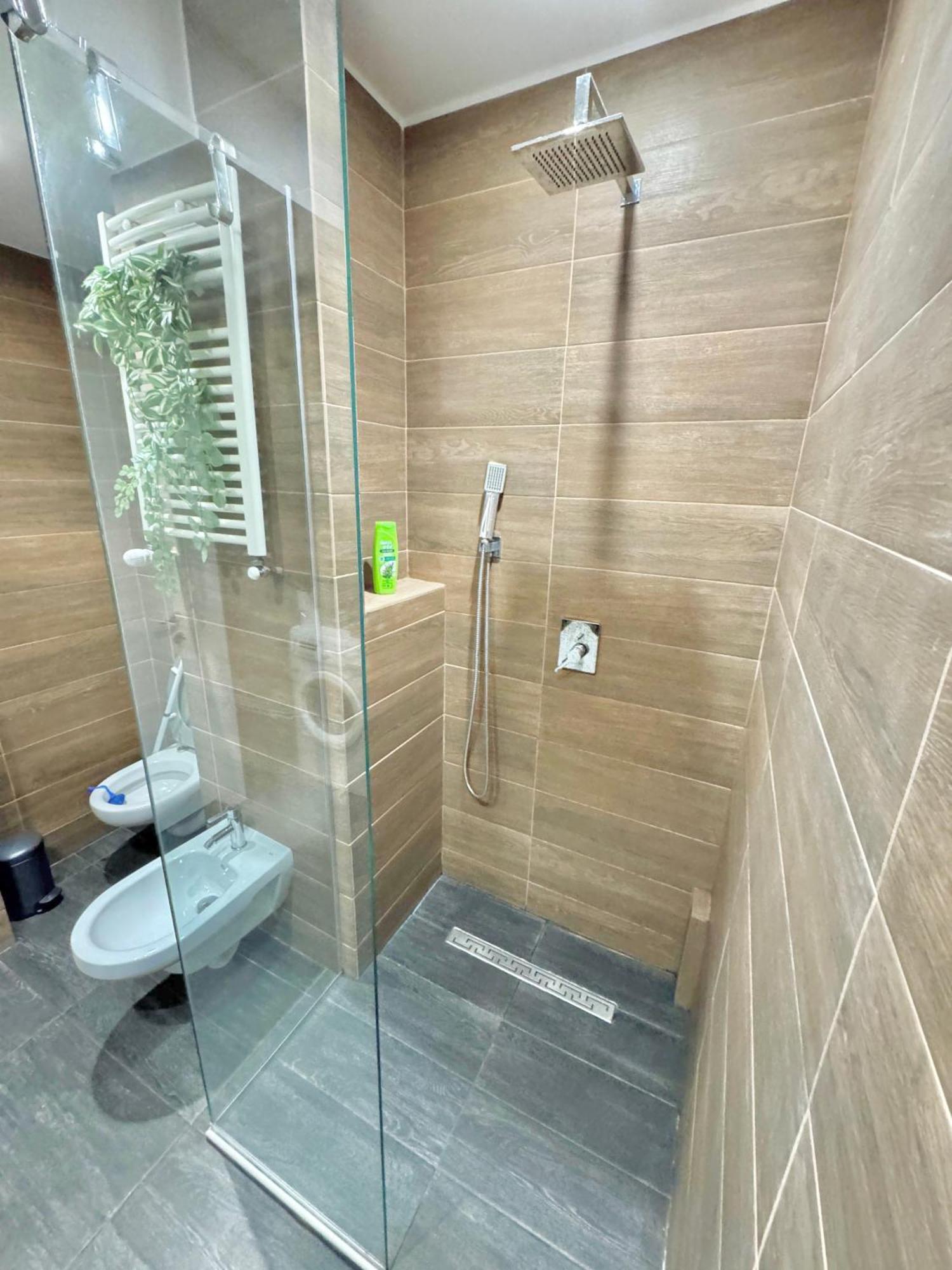 Apartament Victoriei Two Bedroom Bucureşti