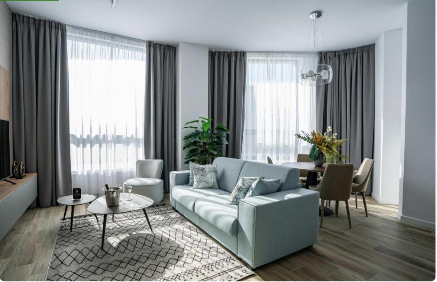 Novos Luxury