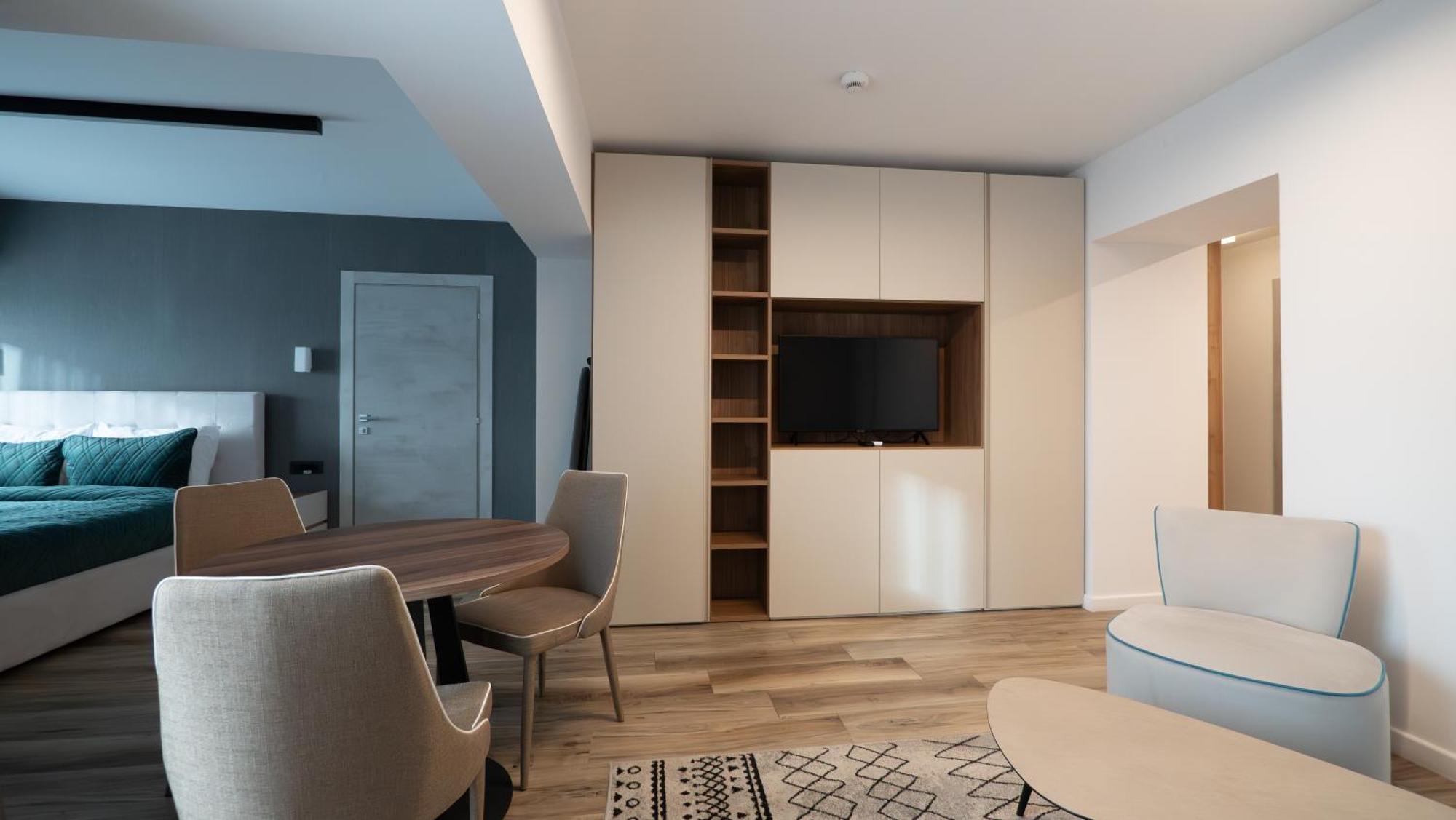 Novos Luxury
