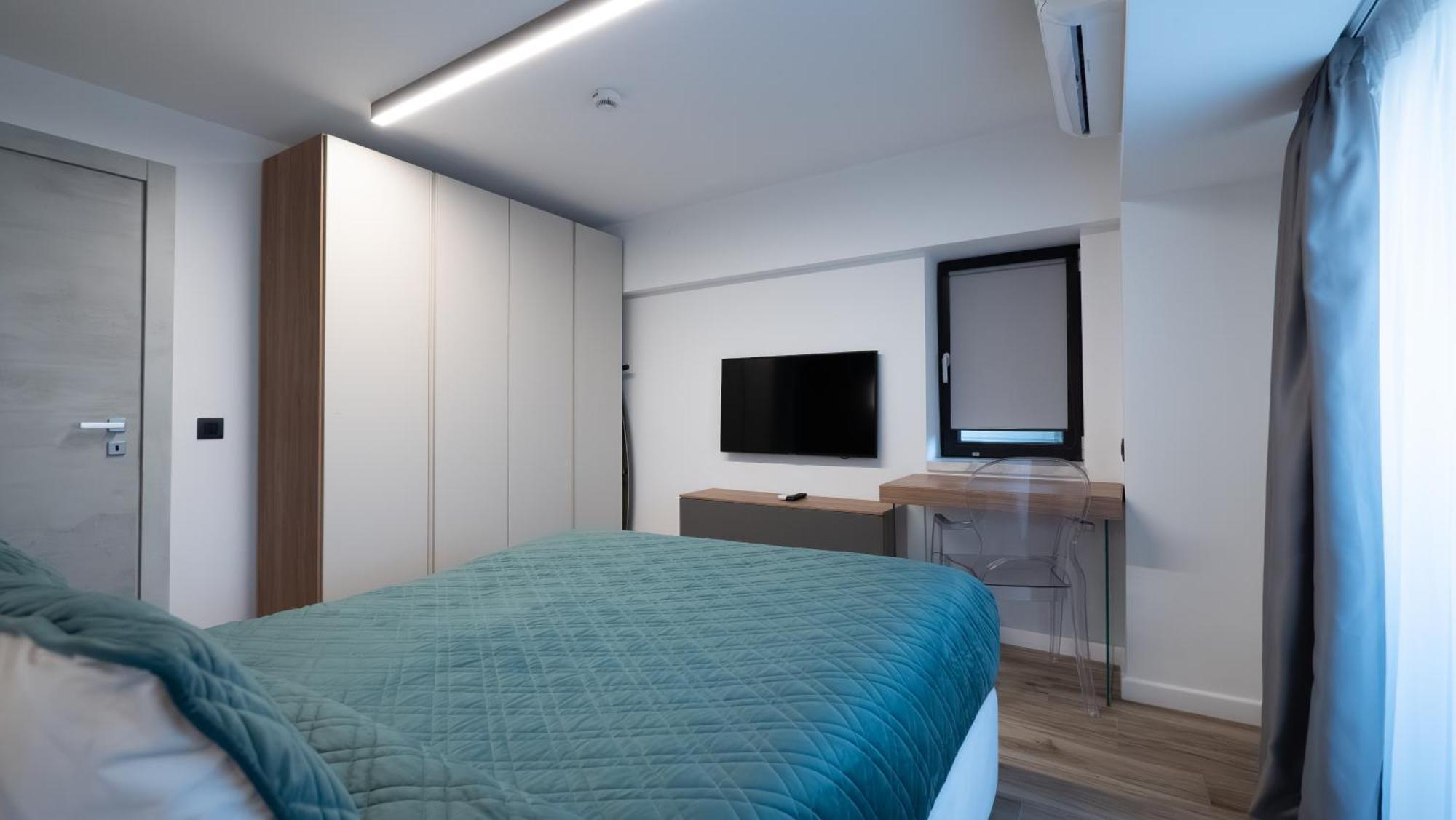 Novos Luxury