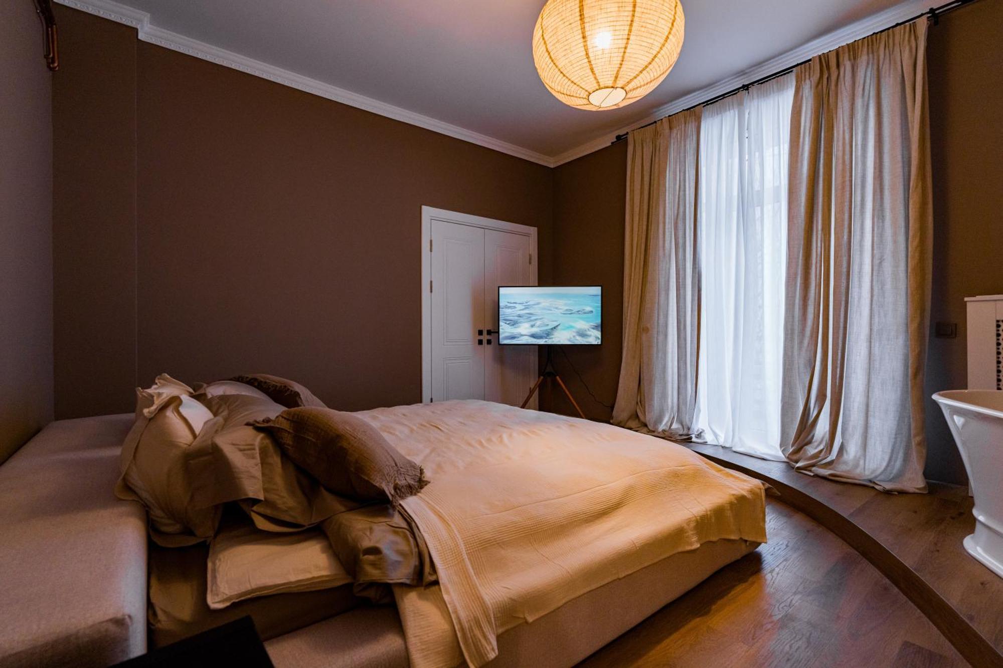 Apartment Downtown Calea Victoriei 100 Jacuzzi&sauna&bathtub