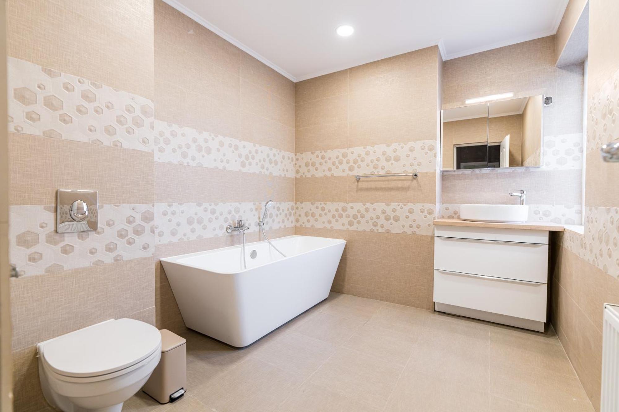 Downtown Calea Victoriei 100 Jacuzzi&sauna&bathtub Apartment *