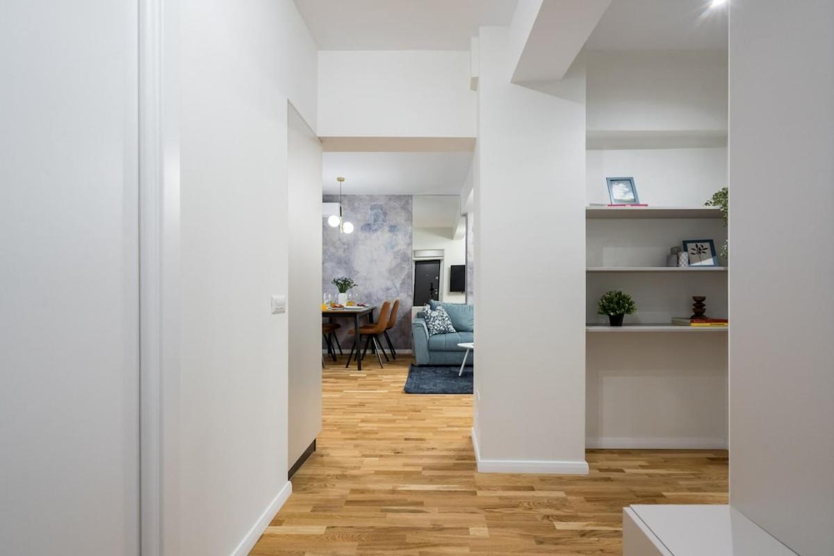 Stylish 2br Flat - Calea Victoriei Apartment Bucharest