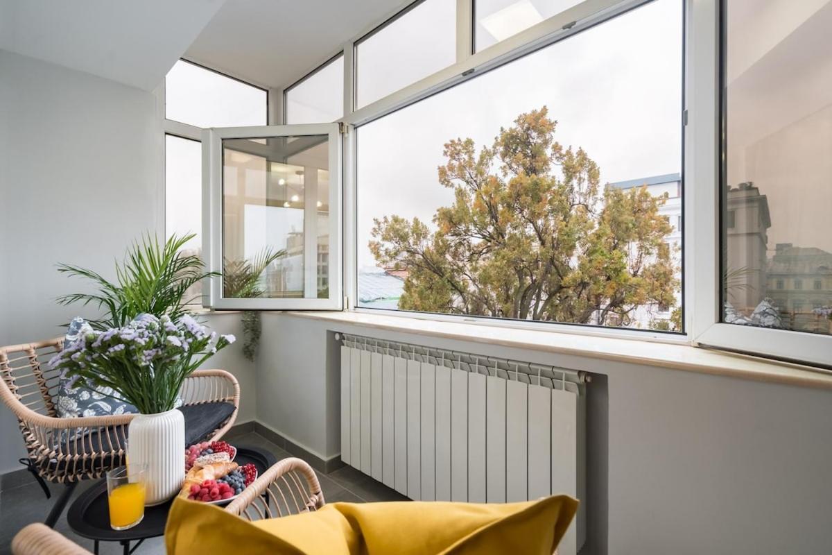 Stylish 2br Flat - Calea Victoriei * Bucharest