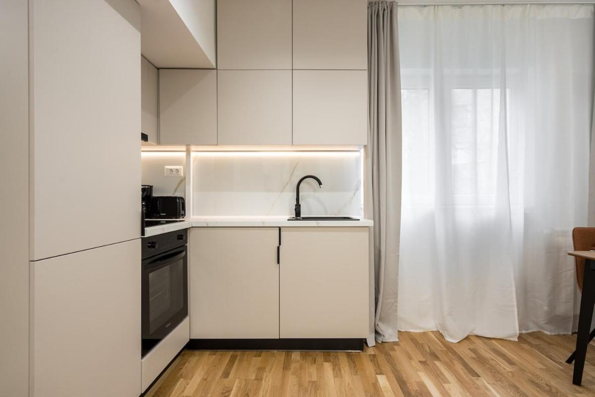 Apartment Stylish 2br Flat - Calea Victoriei