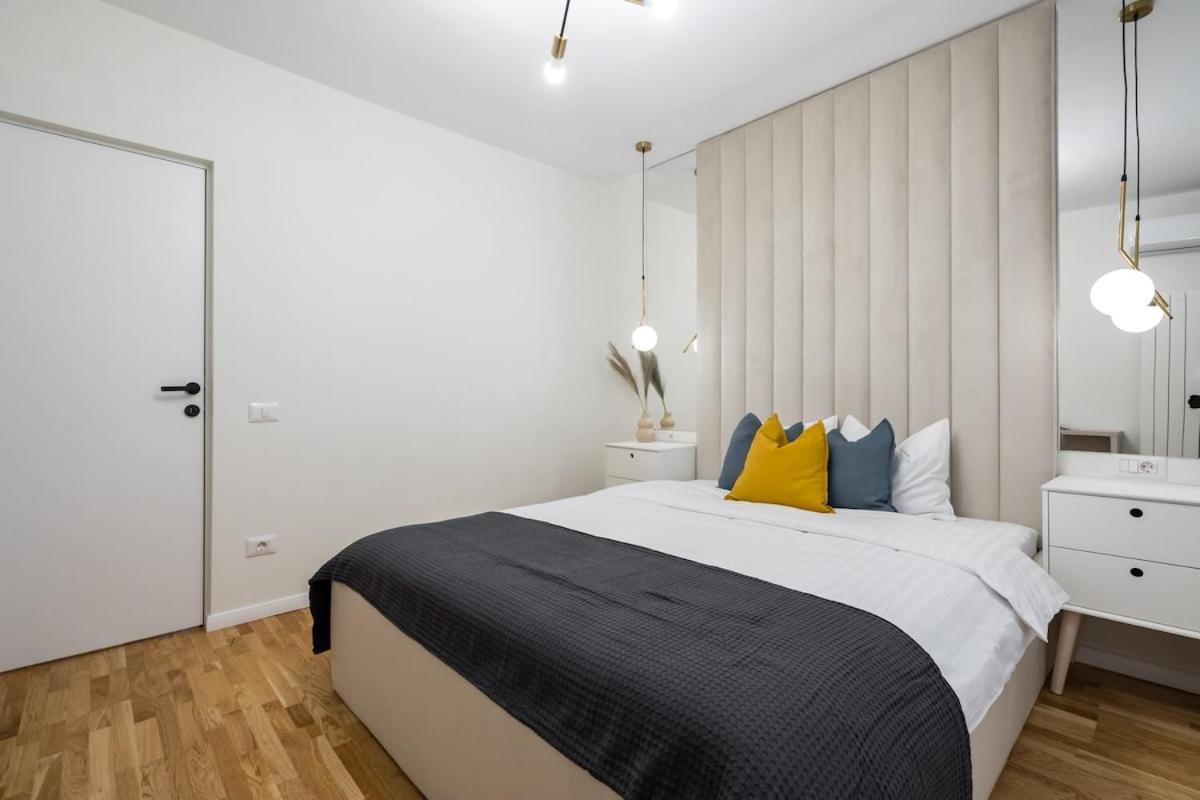 Apartment Stylish 2br Flat - Calea Victoriei *