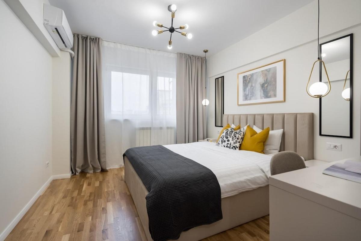 Apartment Stylish 2br Flat - Calea Victoriei Bucharest