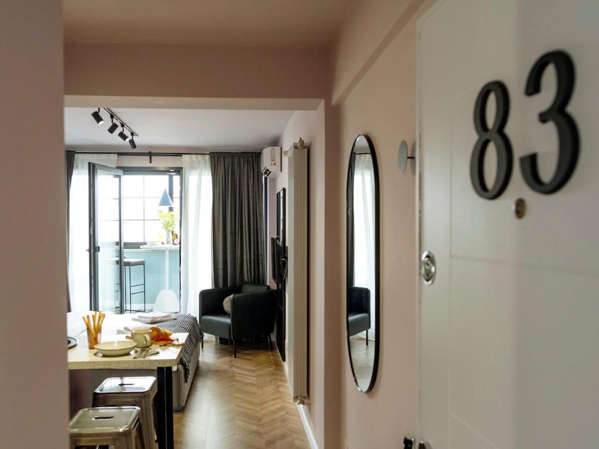 Cloud 8 - 180 View Apartment