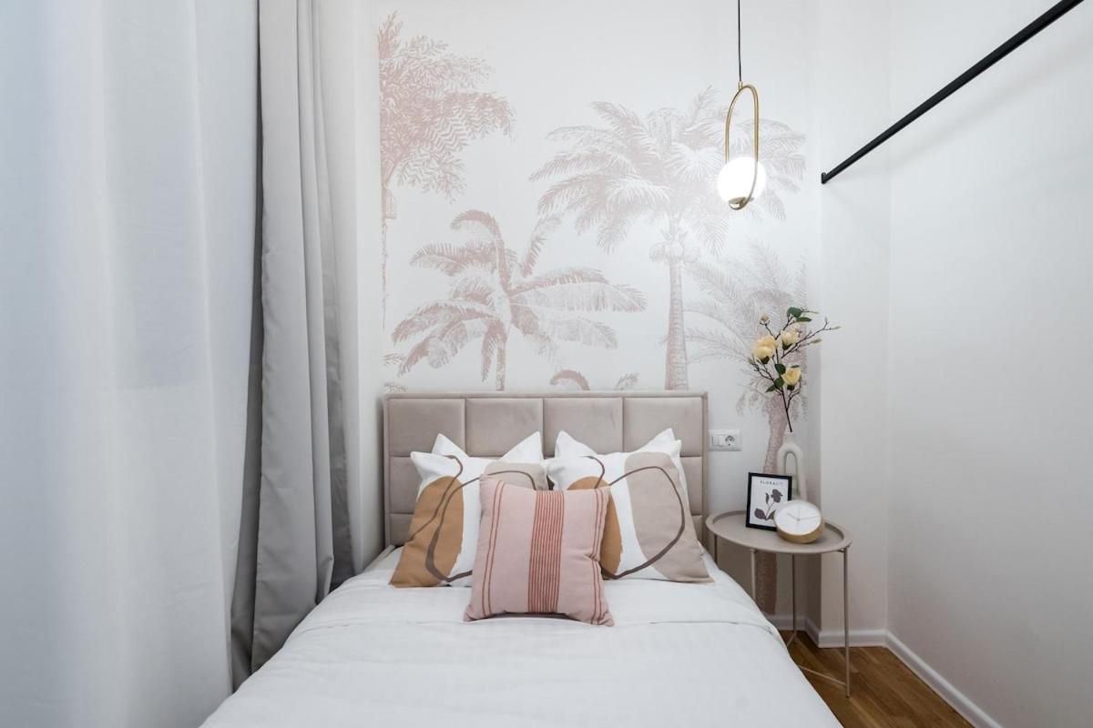 Breathtaking Spacious 2br - Center * Bucharest