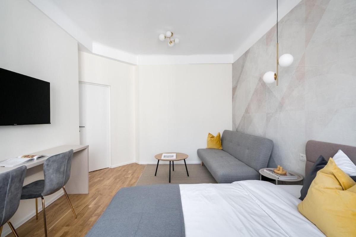 Breathtaking Spacious 2br - Center Apartment