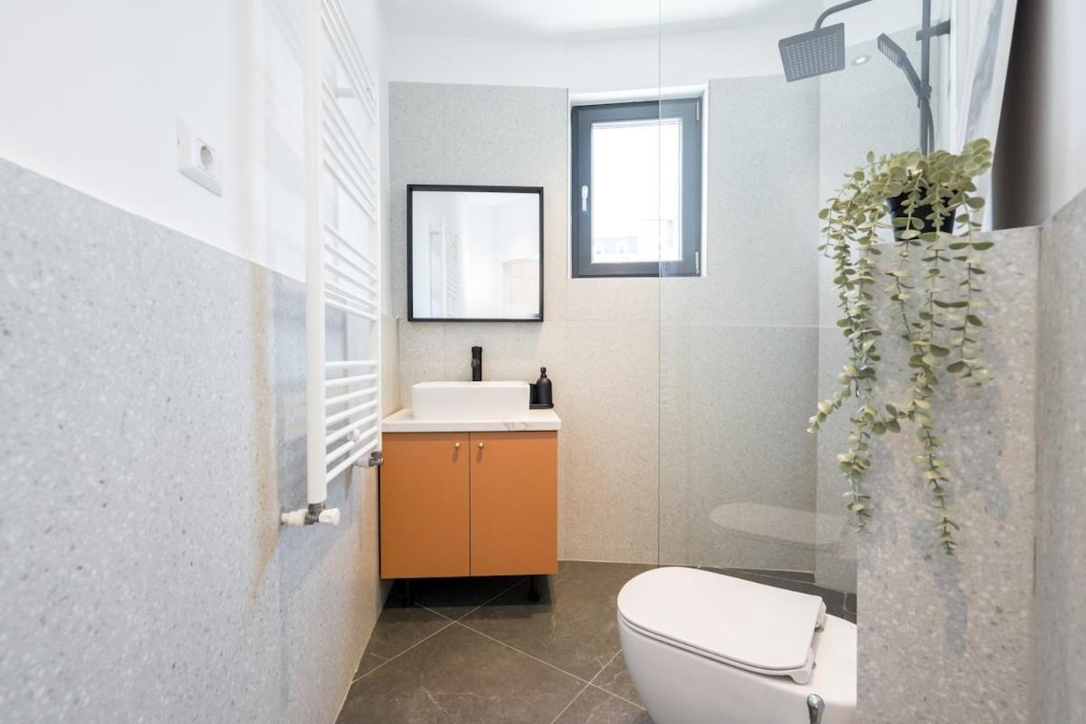 Breathtaking Spacious 2br - Center Bucharest