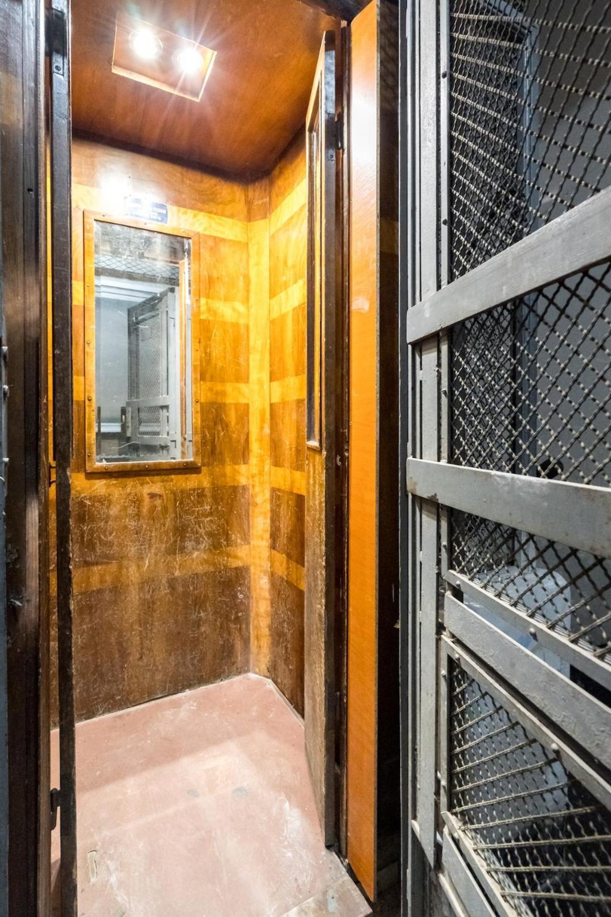 Breathtaking Spacious 2br - Center